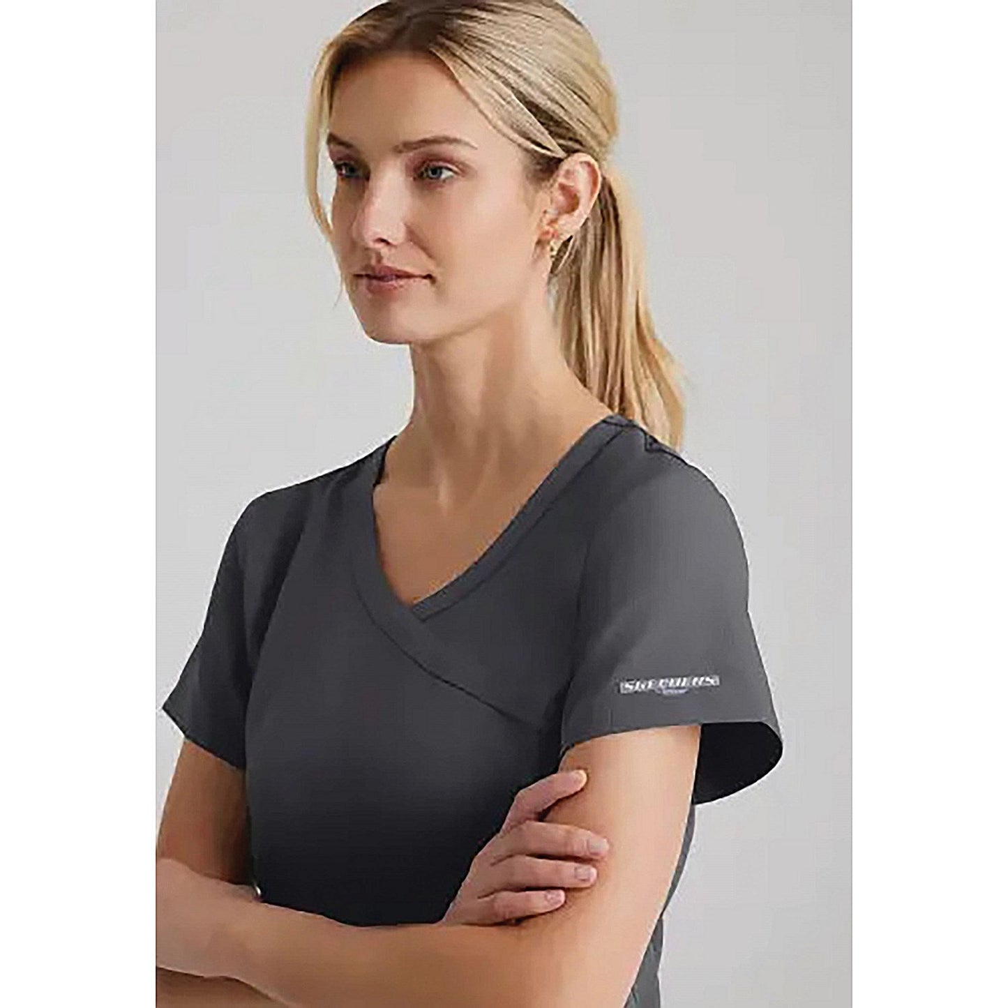 Skechers Female V Neck Scrub Top, Pewter, XL Easy2Order : WIS11643