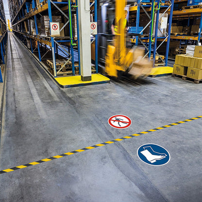 Durable 'Pedestrians Prohibited' Safety Sticker, Diameter 430mm
