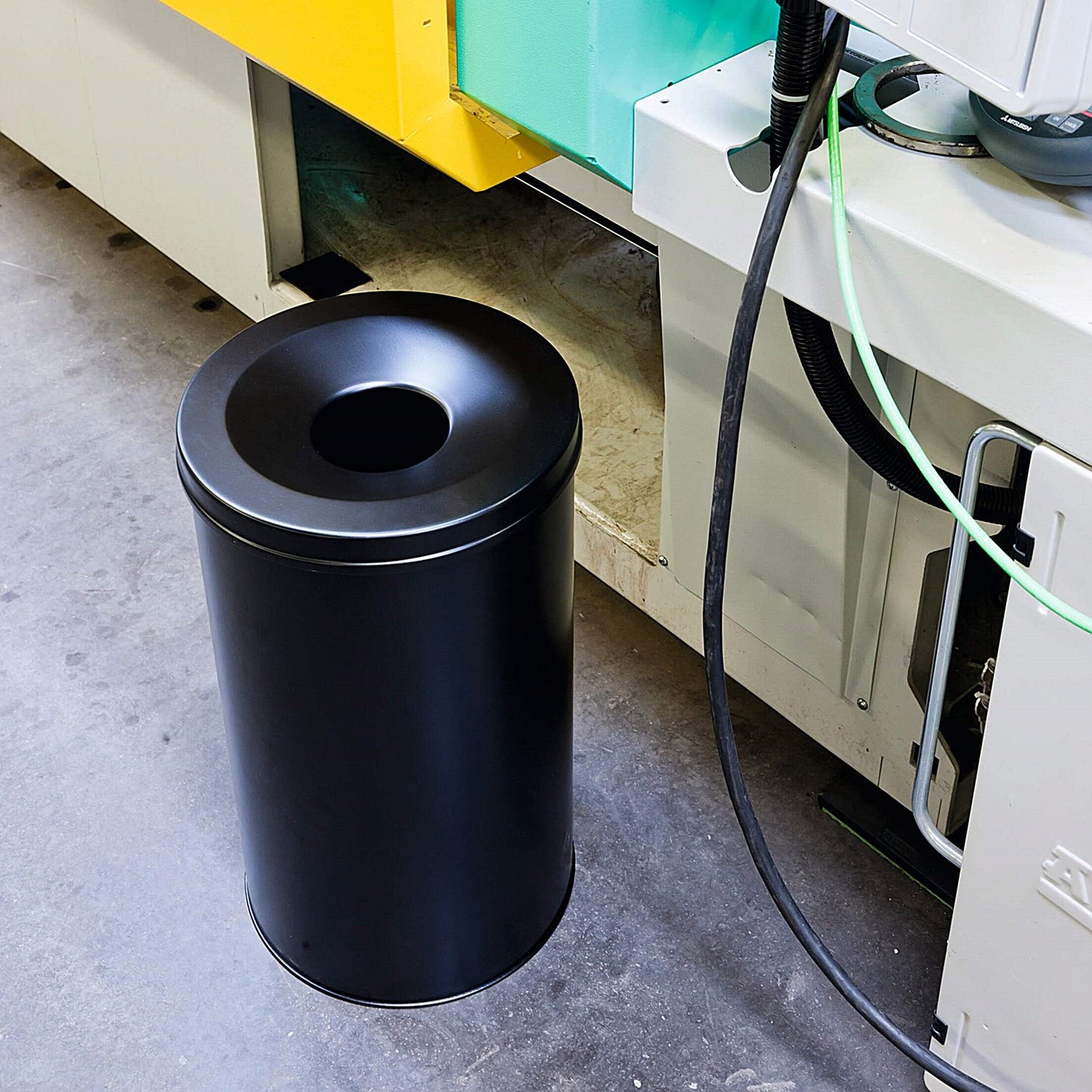 Durable Fire Extinguishing Metal Waste Bin, TUV Certified, 60L, Black