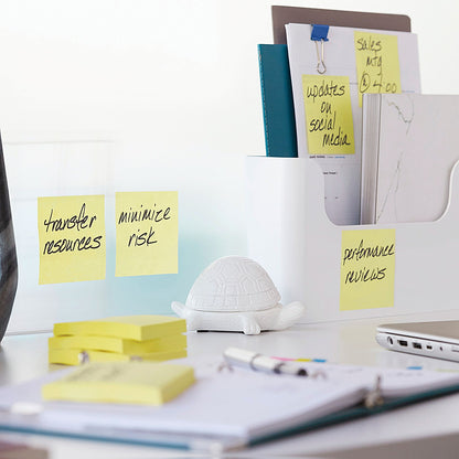 Post-it Pro Z-Note Dispenser, Includes 76 x 76mm Z-Fold Note Pad