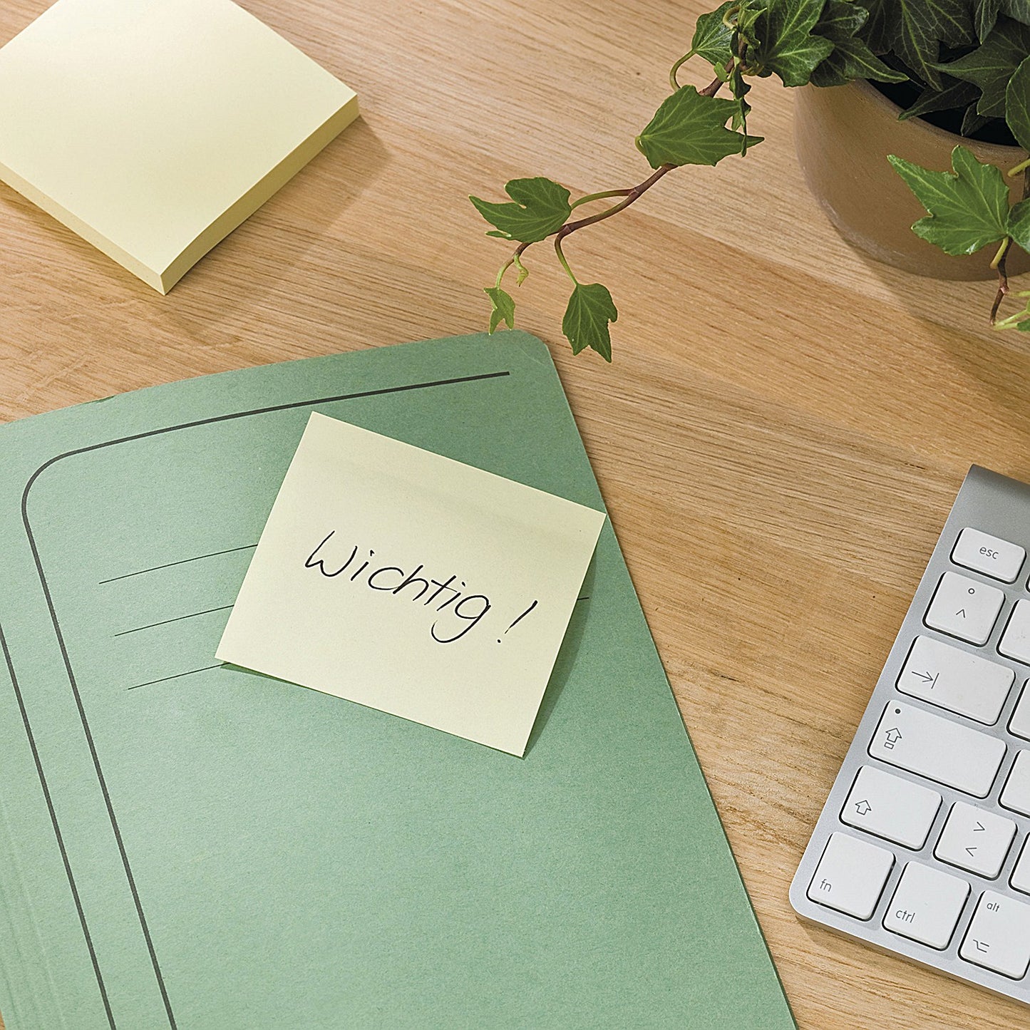 Post-it Recycled Z-Notes, 76 x 76mm, Yellow, Pack of 6 x 100 Z-Notes