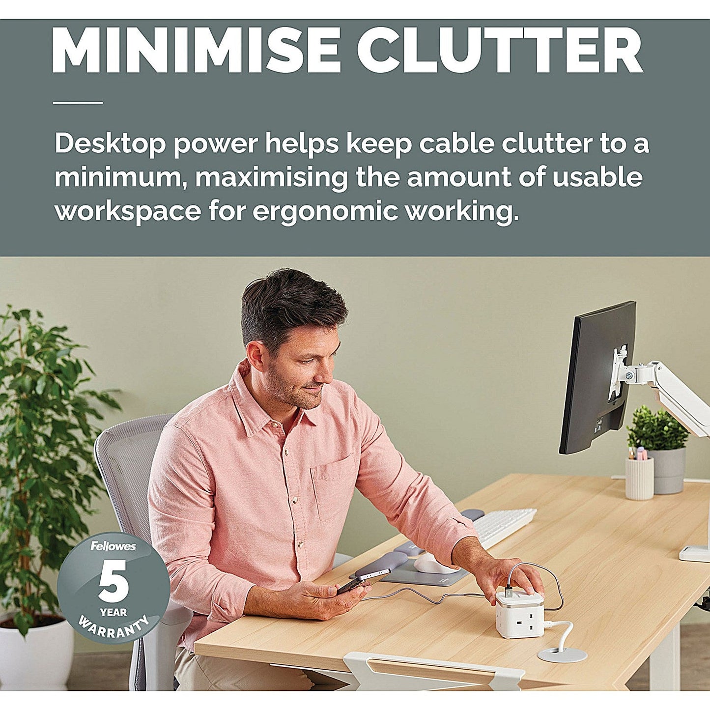 Fellowes Power Cube Type G UK/IE 3 Sockets 1 USB-A + 2 USB-C Ports White