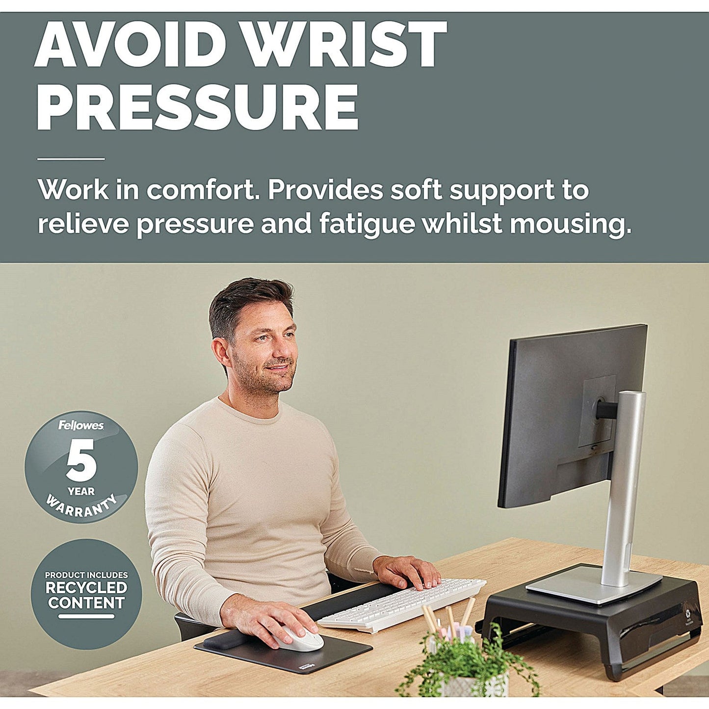 Fellowes Breyta XL Mouse Pad Wrist Rest Black