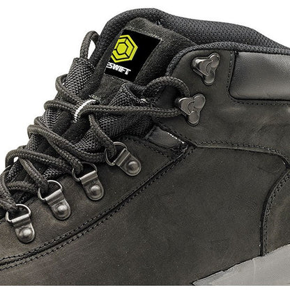 Beeswift Sbp Chukka Boots, Black, 6 Easy2Order : CTF32BL06
