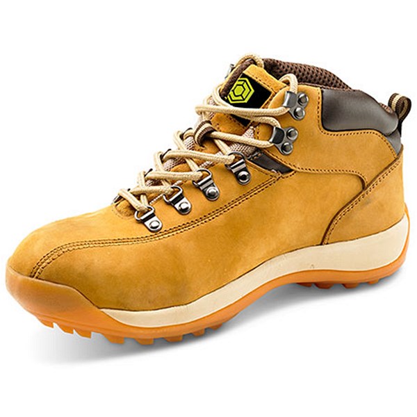 Beeswift Sbp Chukka Boots, Tan, 7 Easy2Order : CTF33NB07