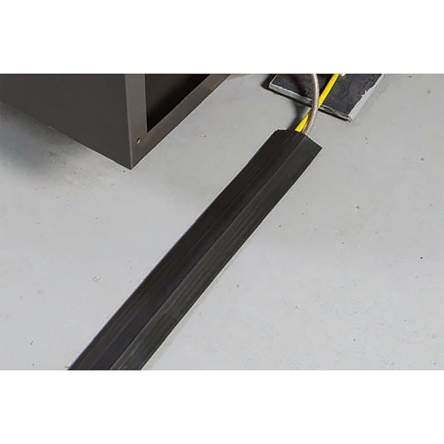 D-Line Floor Cable Cover, 30mmx10mm Channel, 1.8m Wide, Black