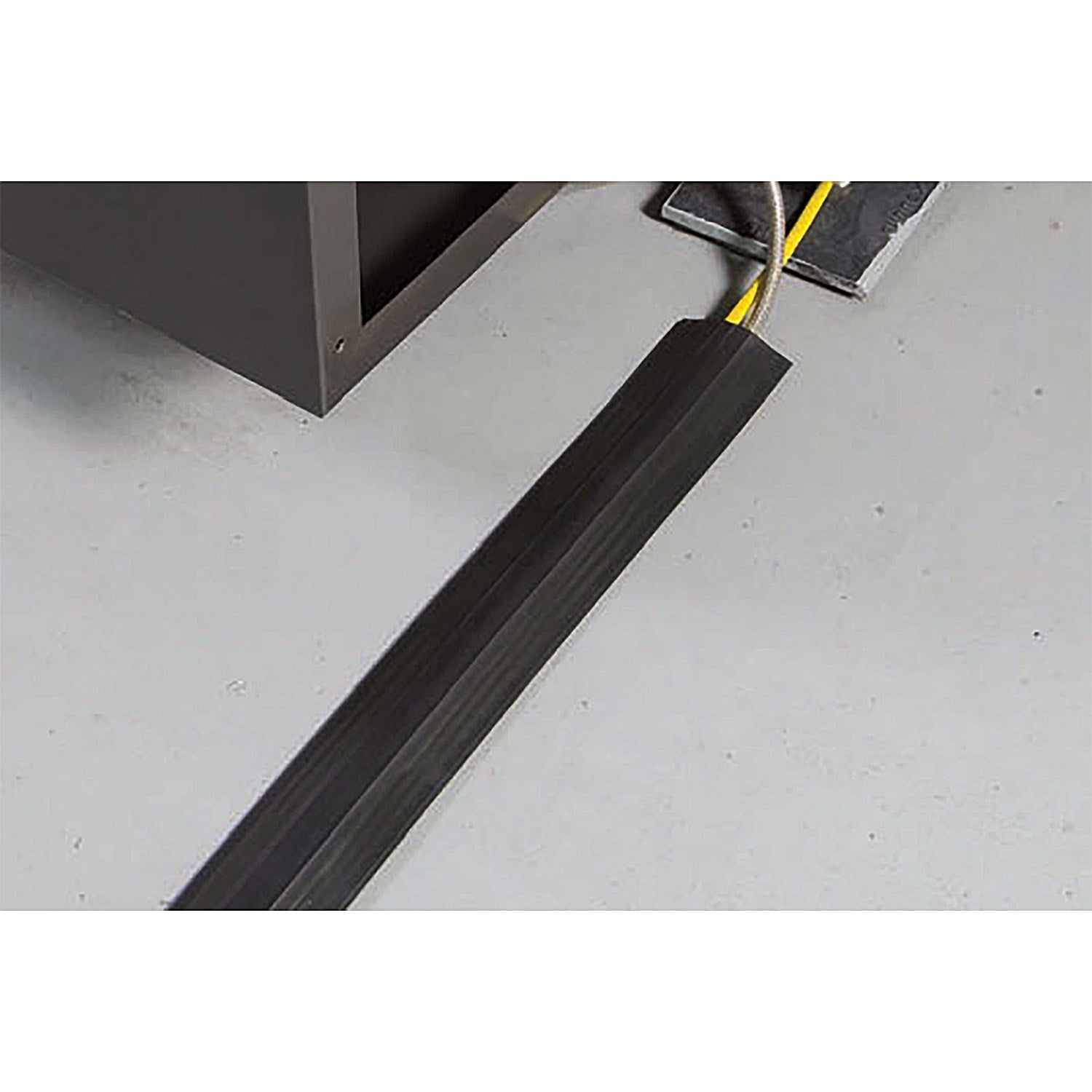 D-Line Floor Cable Cover, 30mmx10mm Channel, 1.8m Wide, Black
