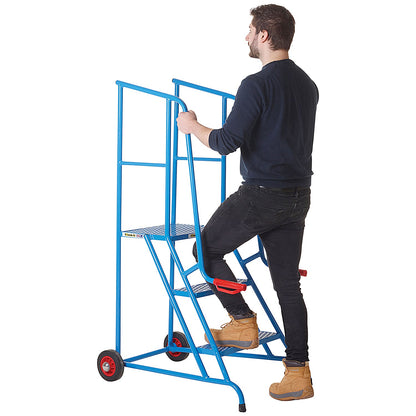 Climb-It Open Back Loading Step, 2 Tread, Powder Coated Blue