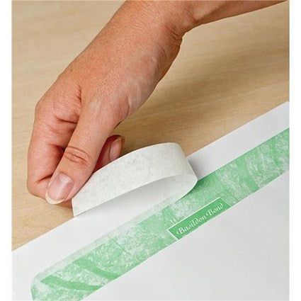 Basildon Bond Recycled C4 Pocket Envelopes, White, Peel and Seal, 120gsm, Pack of 250