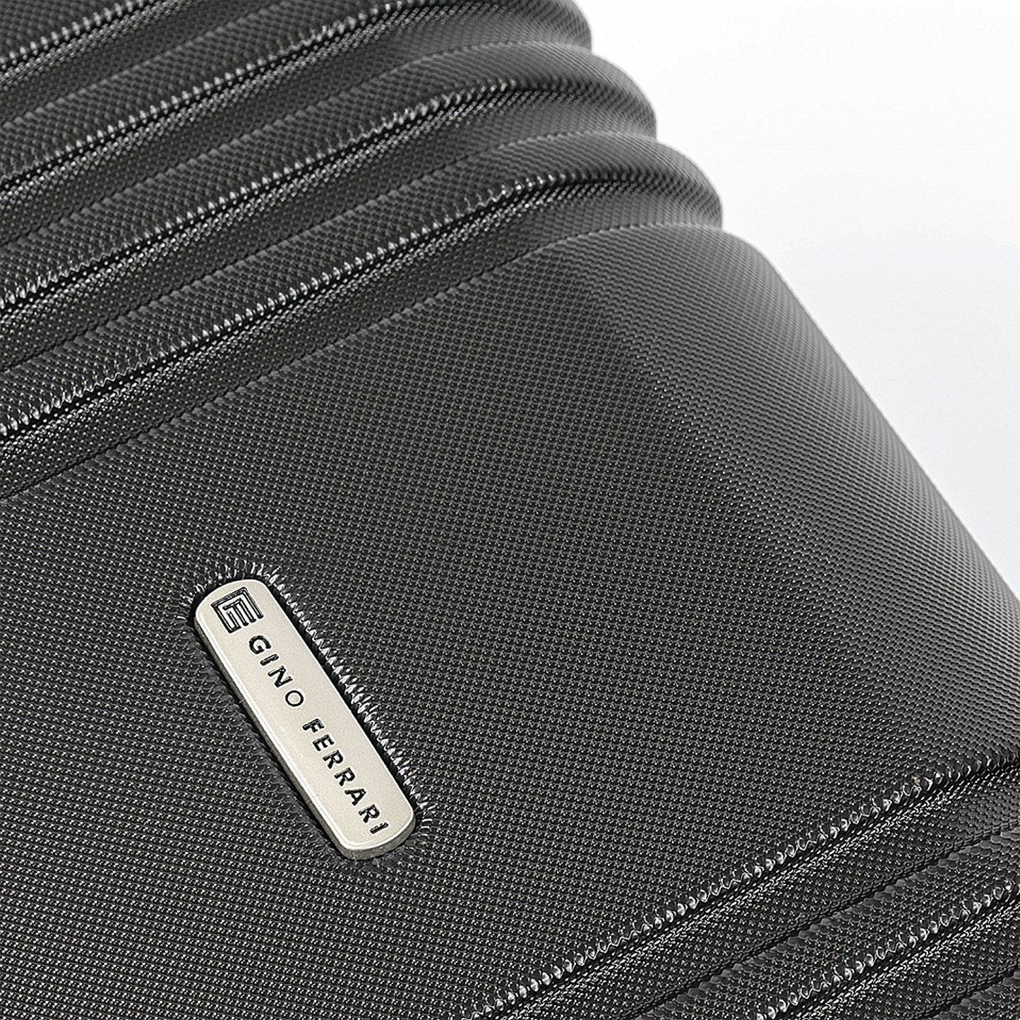 Gino Ferrari Volar Small Wheeled Case