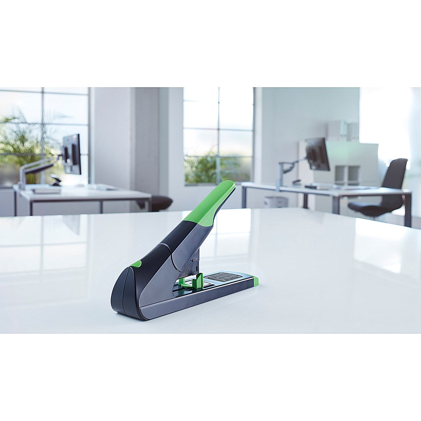 Novus B50 Sustainable Re+New Heavy Duty Black/Green Stapler (140 Sheet Capacity)