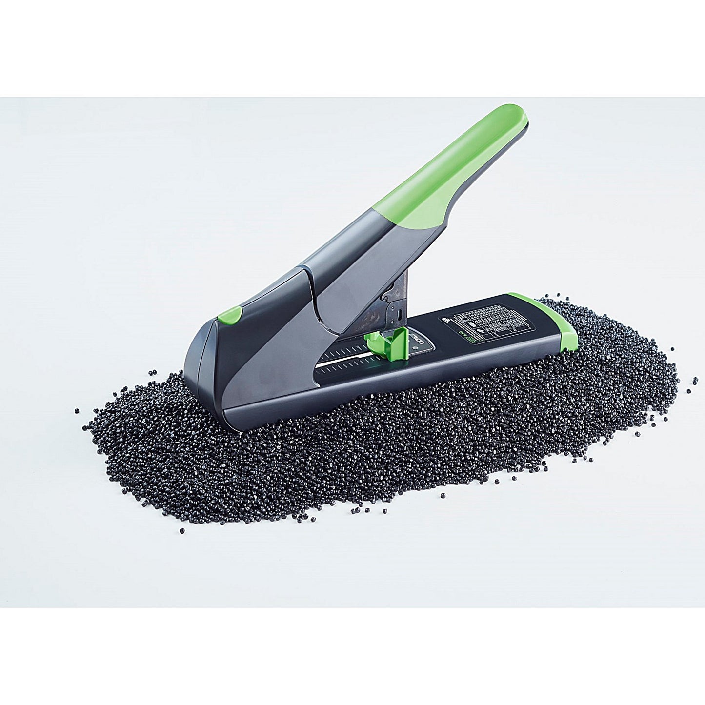 Novus B50 Sustainable Re+New Heavy Duty Black/Green Stapler (140 Sheet Capacity)