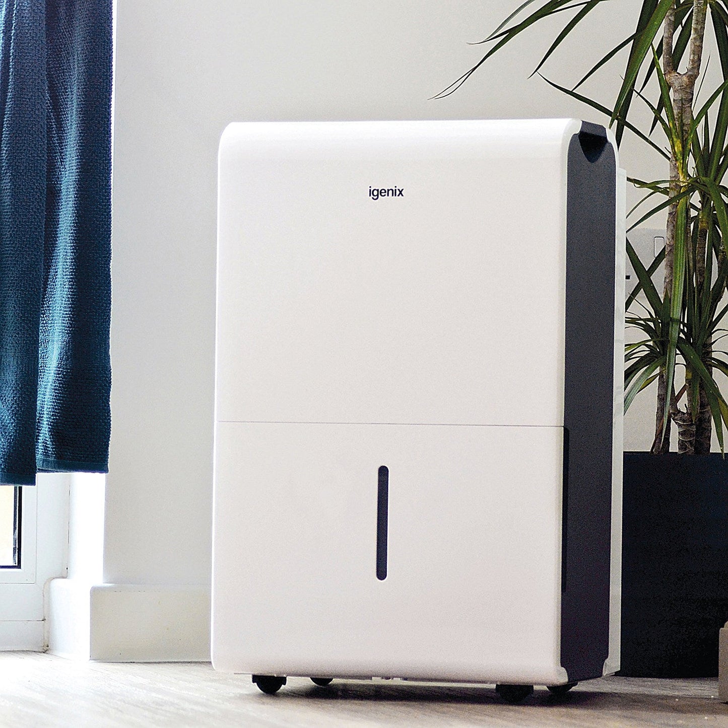 Igenix Touch Control Dehumidifier, 50 Litre, White Easy2Order : PIK06551