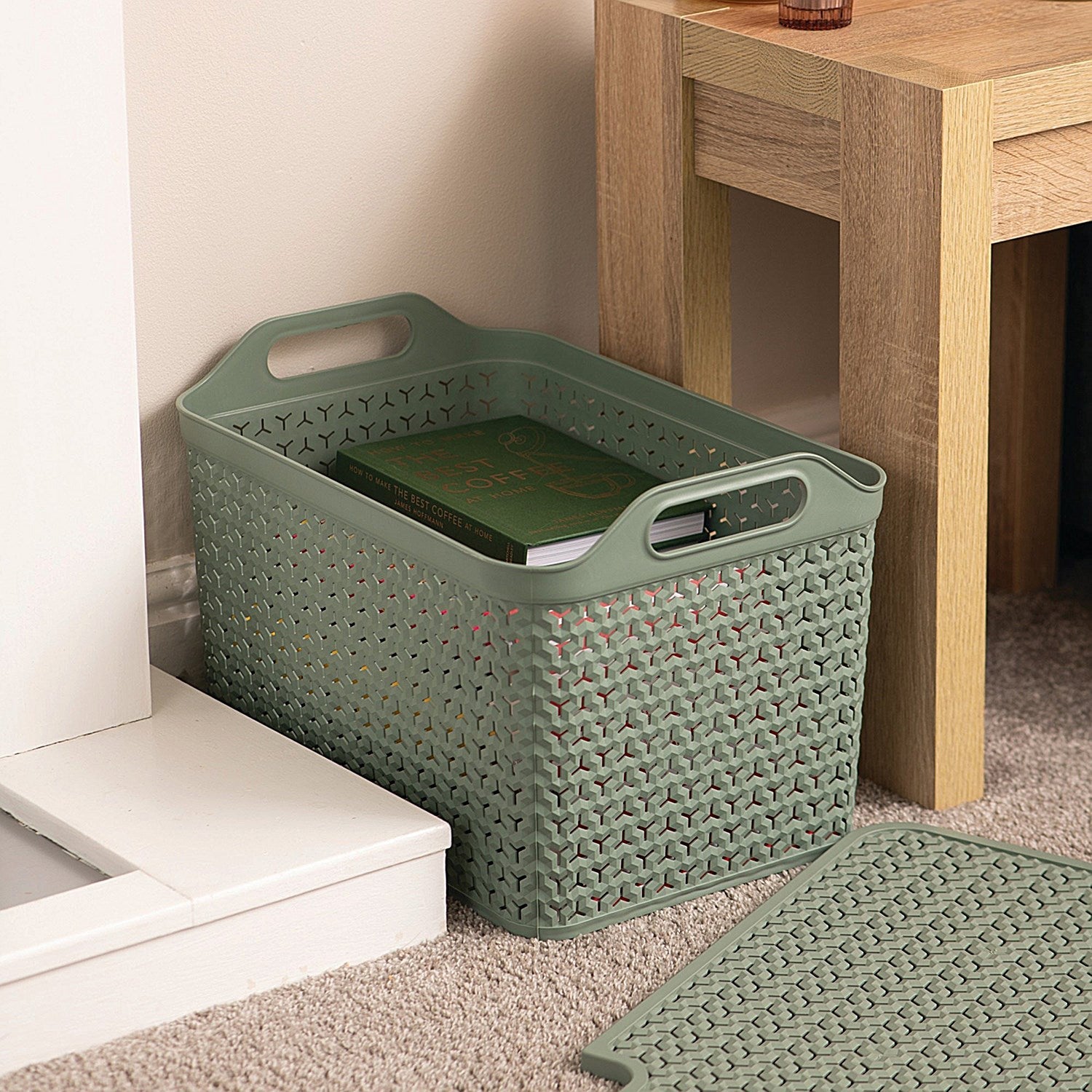 Strata Large Urban Store Basket with Lid 24 Litre Green Easy2Order : SRT05721