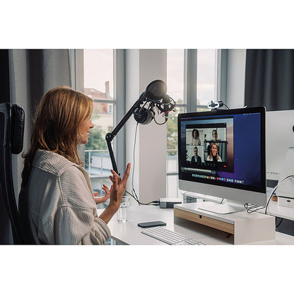 Verbatim AWC-02 Webcam with Light, 1080P HD